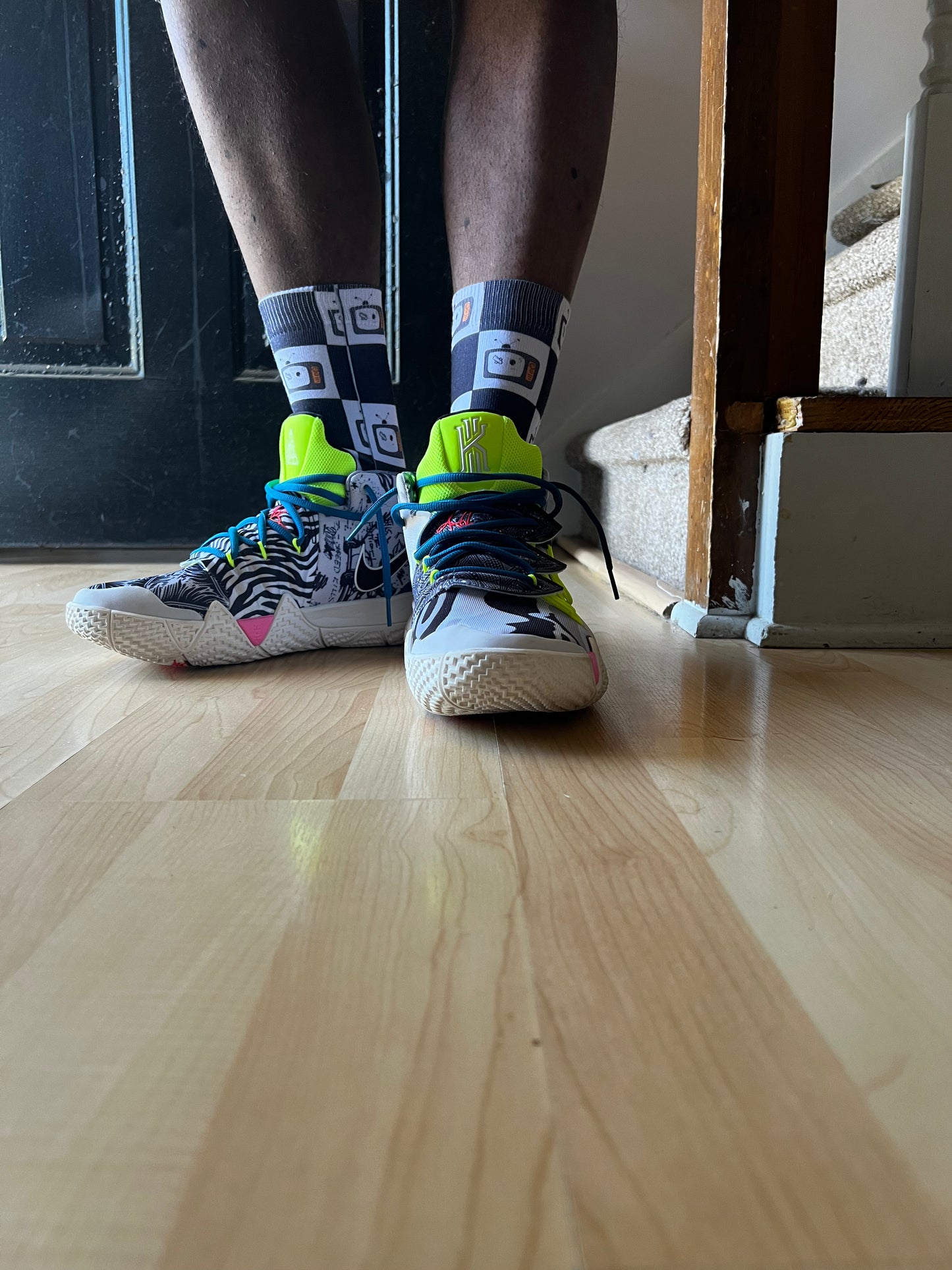 Episode 2: "Monochrome"